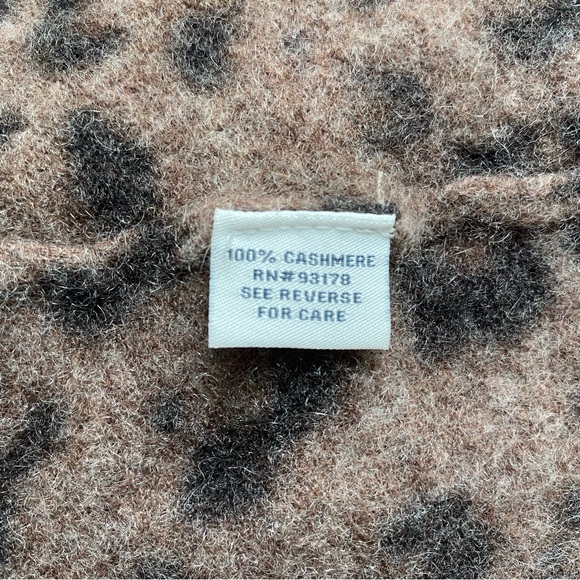 Belle France 100% Cashmere Cheetah Leopard Print Cardigan Sweater Large - Picture 5 of 5